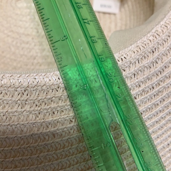 NWT Talbots sun hat. Neutral with gold cloth band - Picture 5 of 8